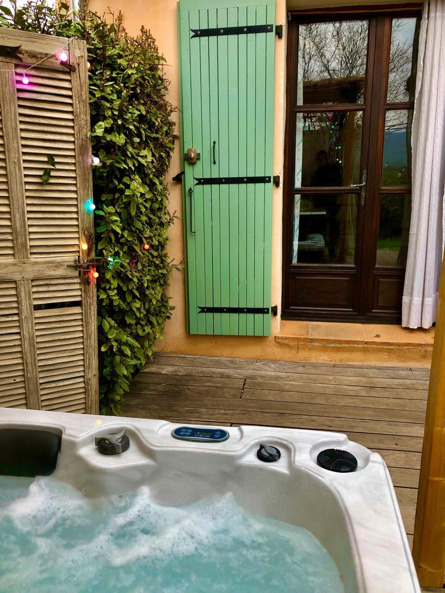 L'Oustaou B&B Piscine & Spa Besse-sur-Issole Zewnętrze zdjęcie