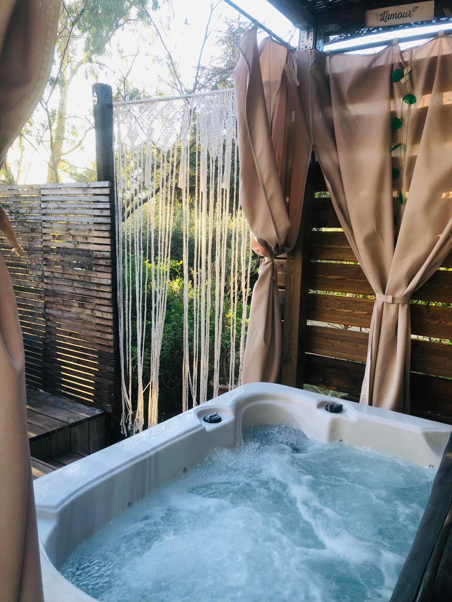 L'Oustaou B&B Piscine & Spa Besse-sur-Issole Zewnętrze zdjęcie